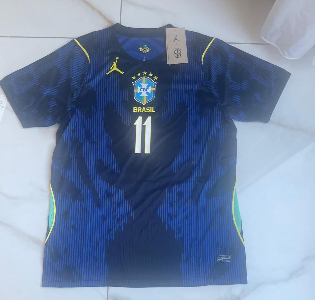 Wk shirts brazilie uit, Ophalen of Verzenden, Zo goed als nieuw, Buitenlandse clubs, Shirt