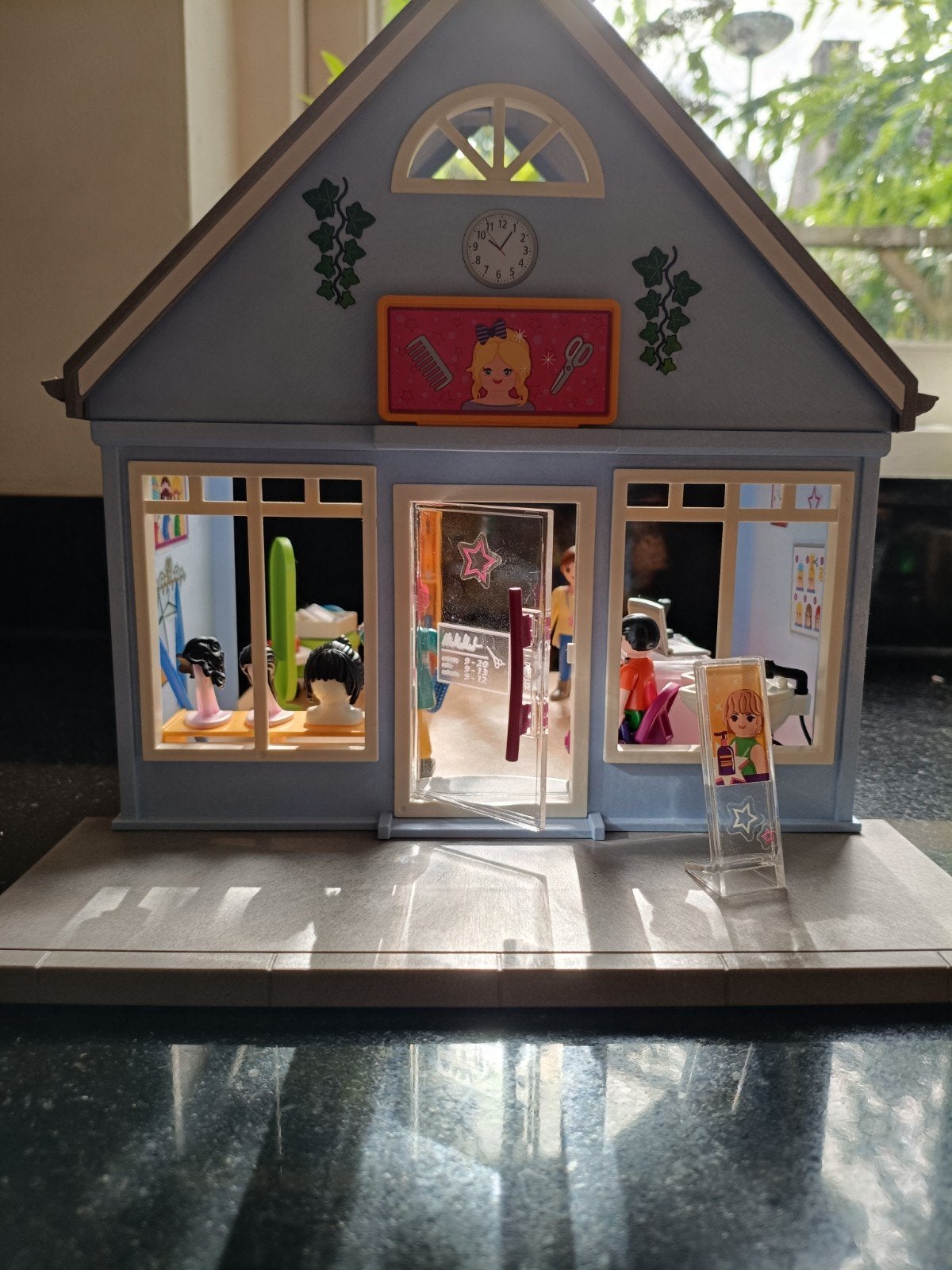 Playmobil Kapper/Kapsalon met accessoires en poppetjes, Ophalen of Verzenden, Gebruikt, Jongen of Meisje
