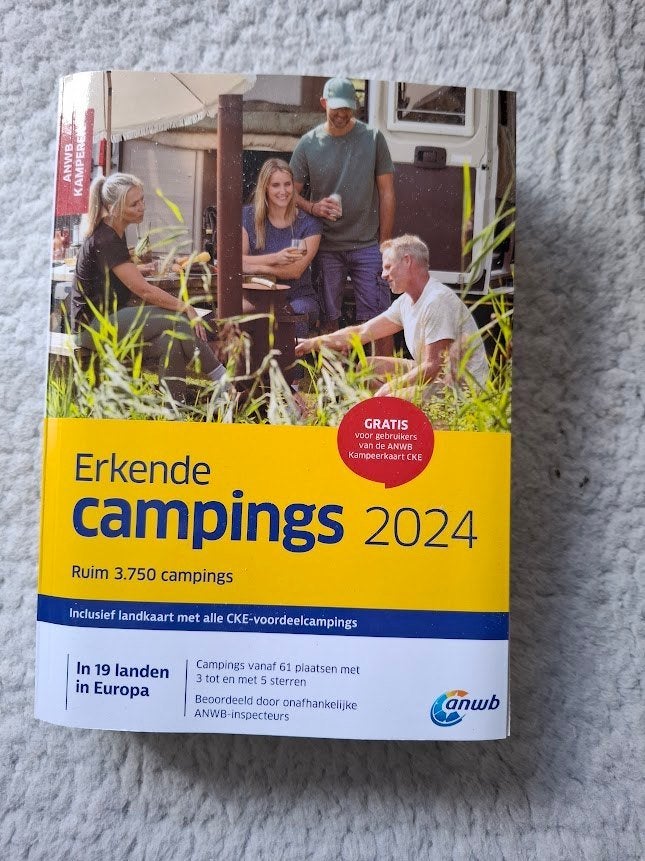 ANWB campinggids 2024, Boeken, Reisgidsen, ANWB, Europa, Ophalen of Verzenden, Zo goed als nieuw