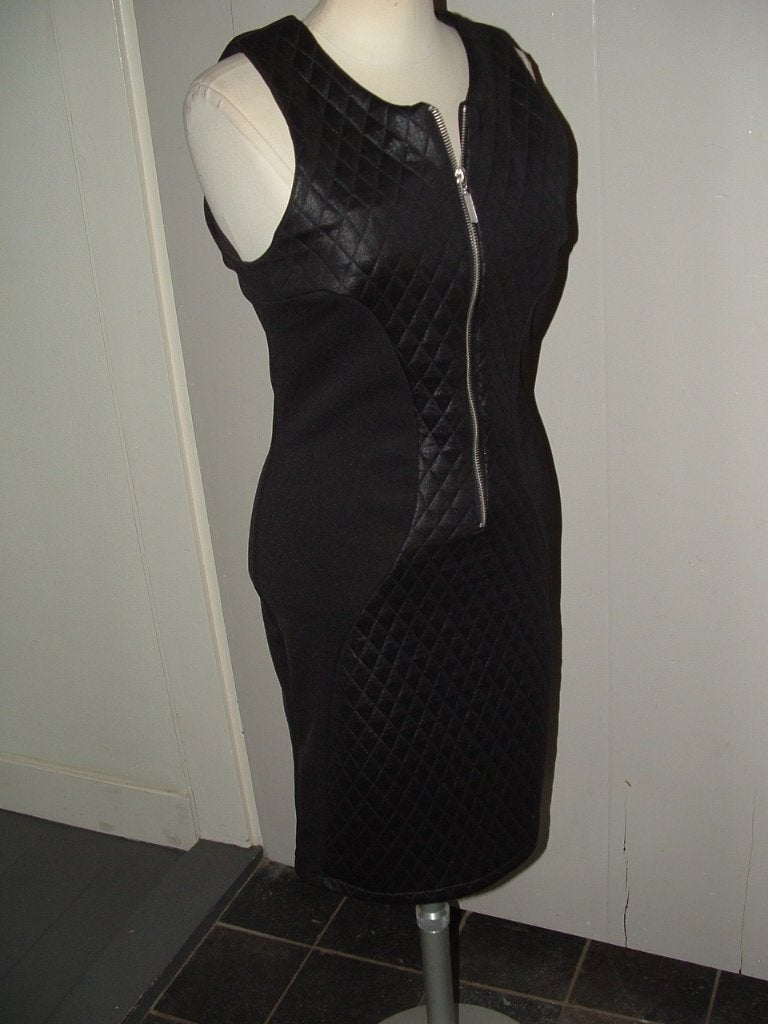Rinascimento little black dress stretch jurk maat L= 38, Kleding | Dames, Maat 38/40 (M), Zwart, Rinascimento, Ophalen of Verzenden