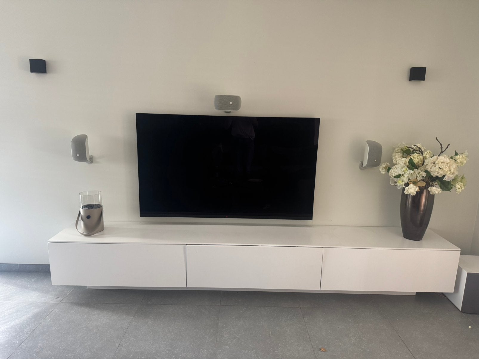 Televisiekast / tv-meubel , mat wit, hpl materiaal, Huis en Inrichting, Kasten | Televisiemeubels, Ophalen, Overige materialen