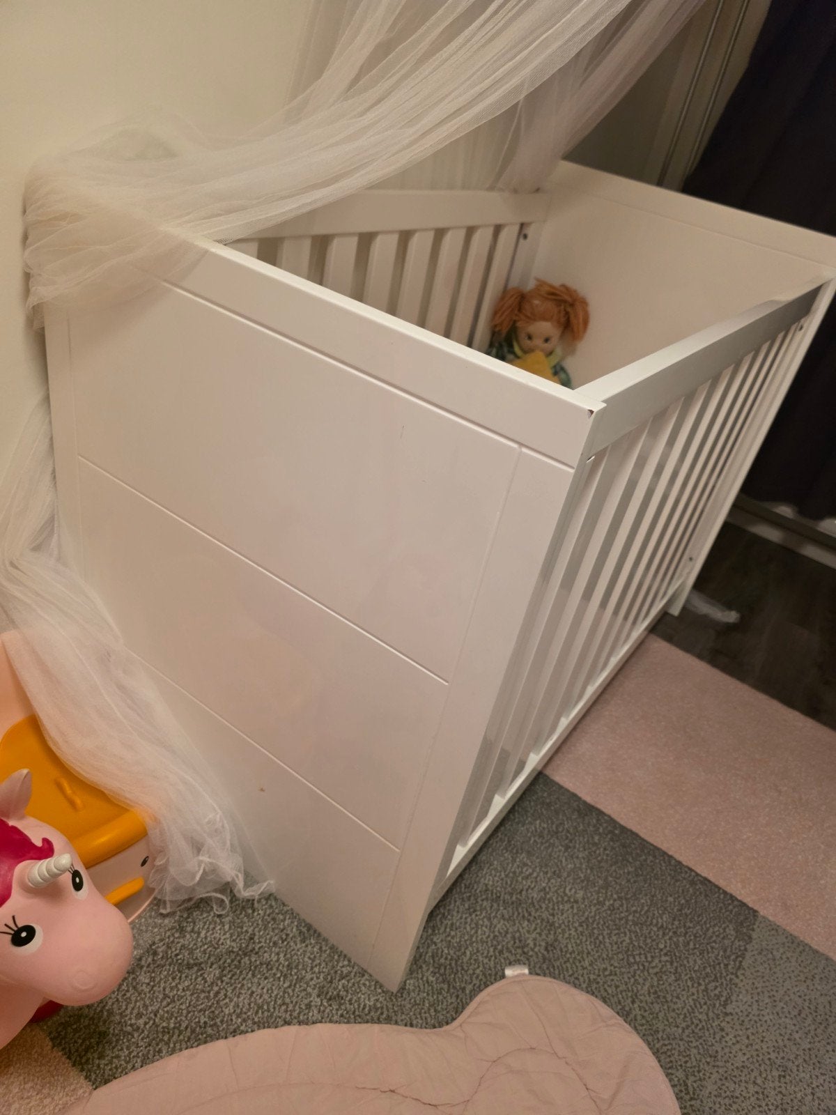 Wit ledikant inclusief matras en beddengoed, Ophalen, Gebruikt, Ledikant