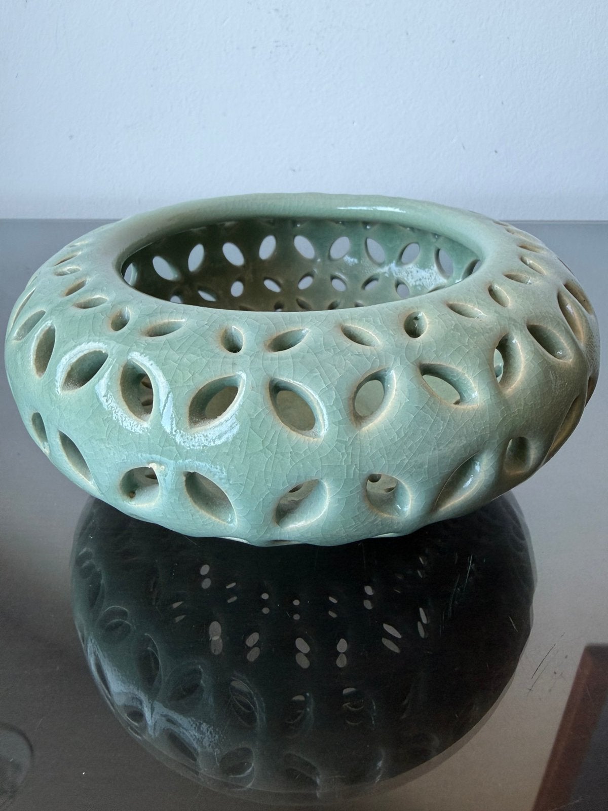 Prachtige schaal Celadon Thais Vietnam Chinees aardewerk, Steen/keramiek, Overige typen, Ophalen of Verzenden, Groen