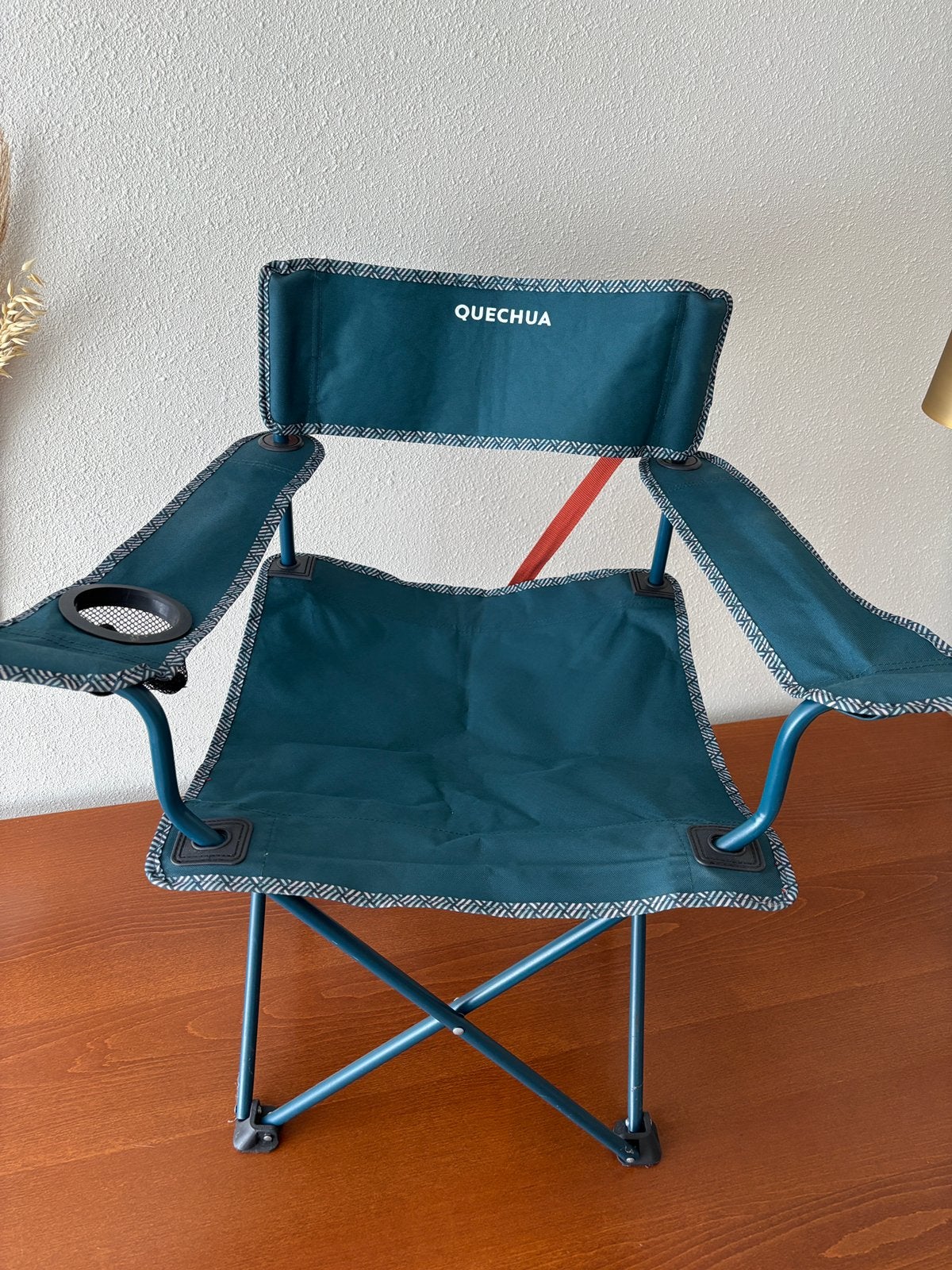 Kampeerstoel Quechua, Ophalen, Zo goed als nieuw, Campingstoel