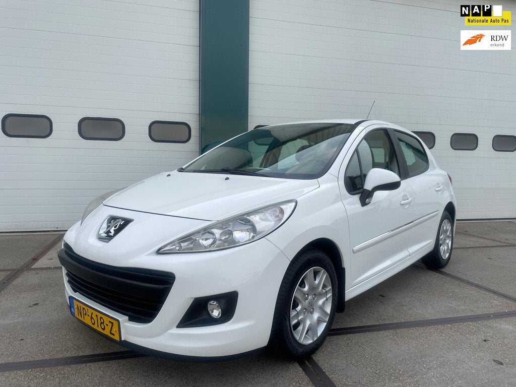 Peugeot 207 1.4 Acces Lite, Auto's, Peugeot, Voorwielaandrijving, Euro 5, Stof, Zwart