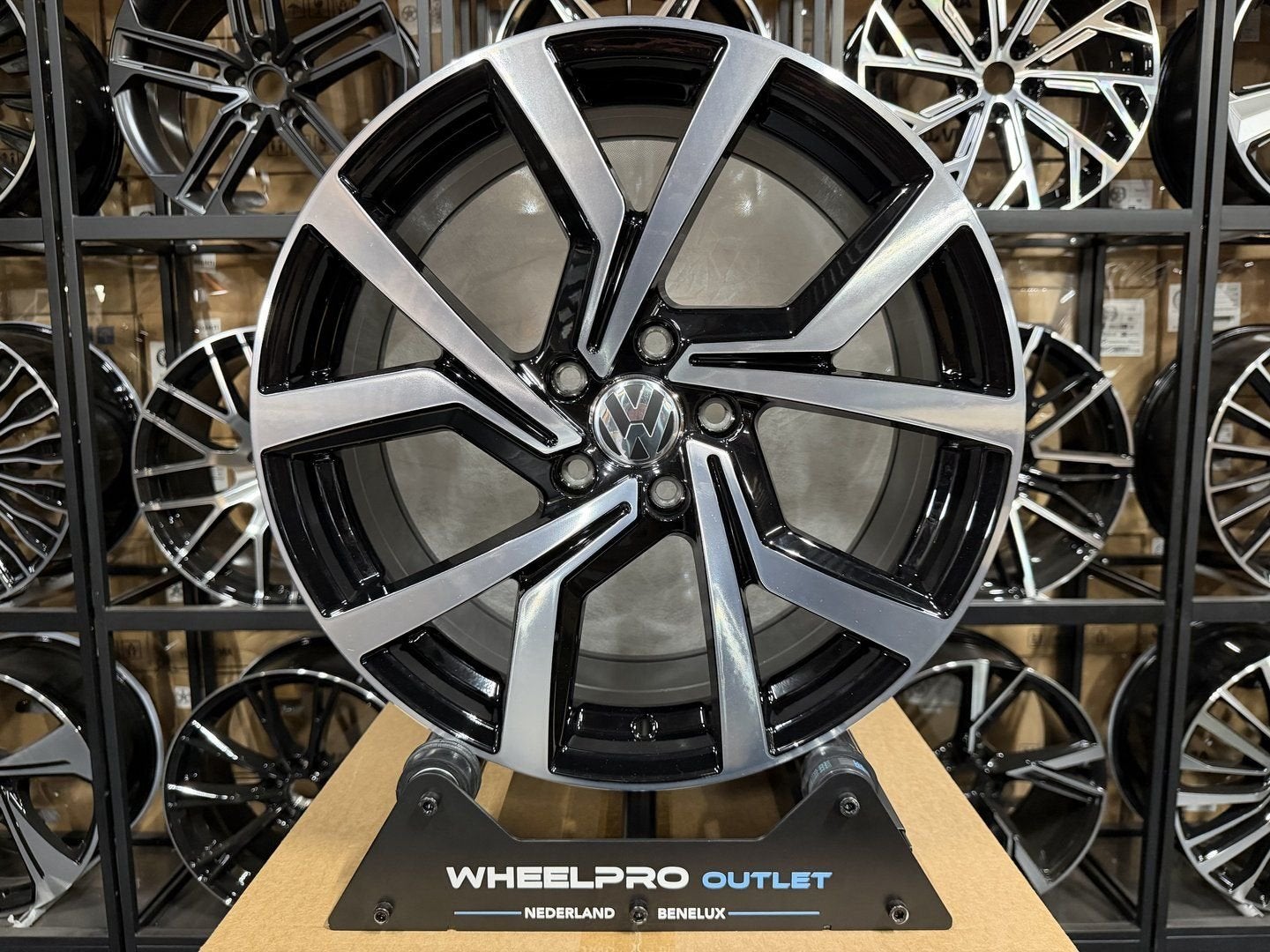 18'' Volkswagen Brescia velgen 5X112 Golf 6 7 8 Caddy Passat, -, -, Nieuw, Ophalen of Verzenden
