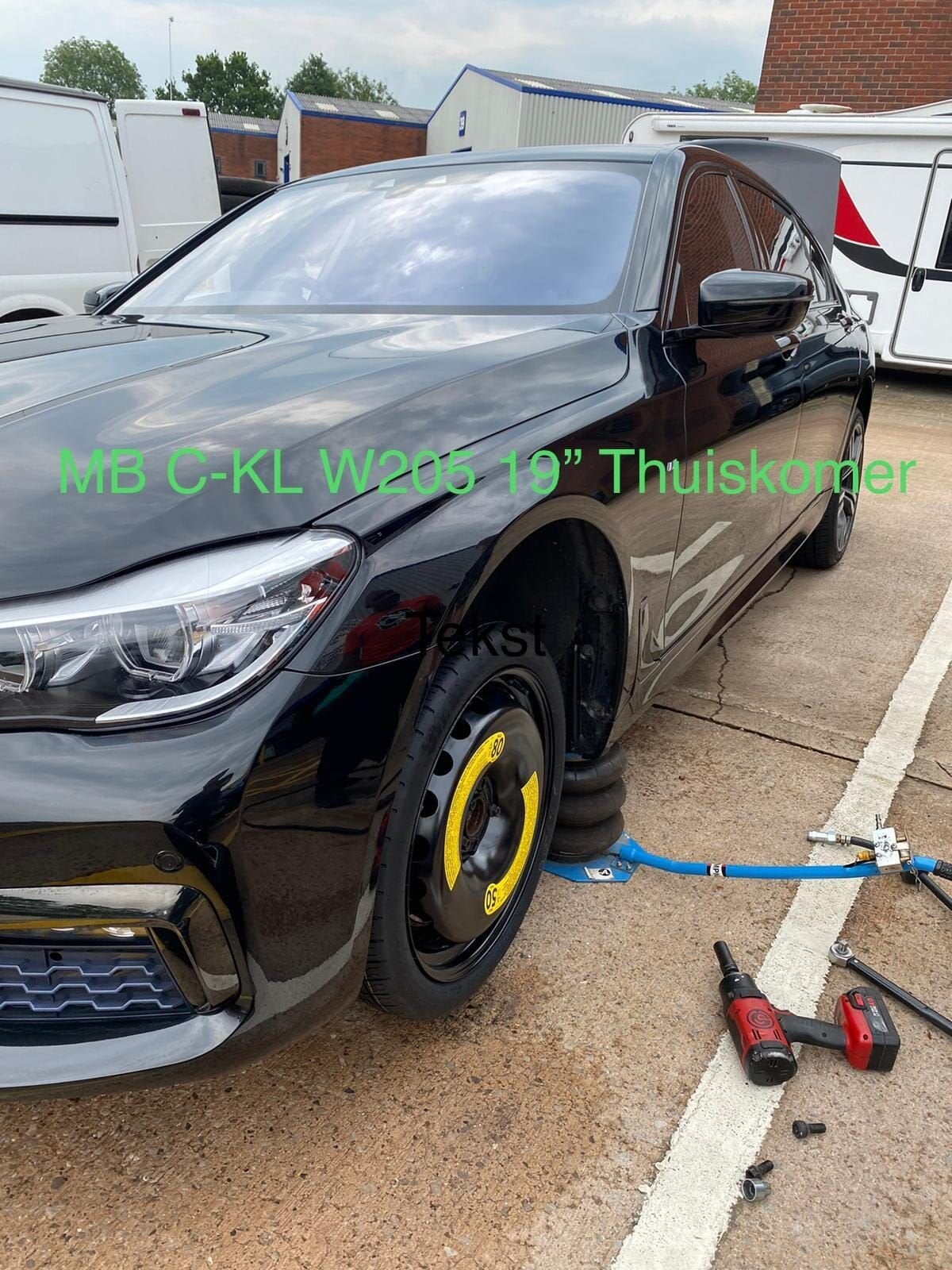 Thuiskomer Reservewiel MERCEDES GLC X253, EQC, C, E, 19 inch, Auto-onderdelen, Banden en Velgen, Gebruikt, -, Banden en Velgen
