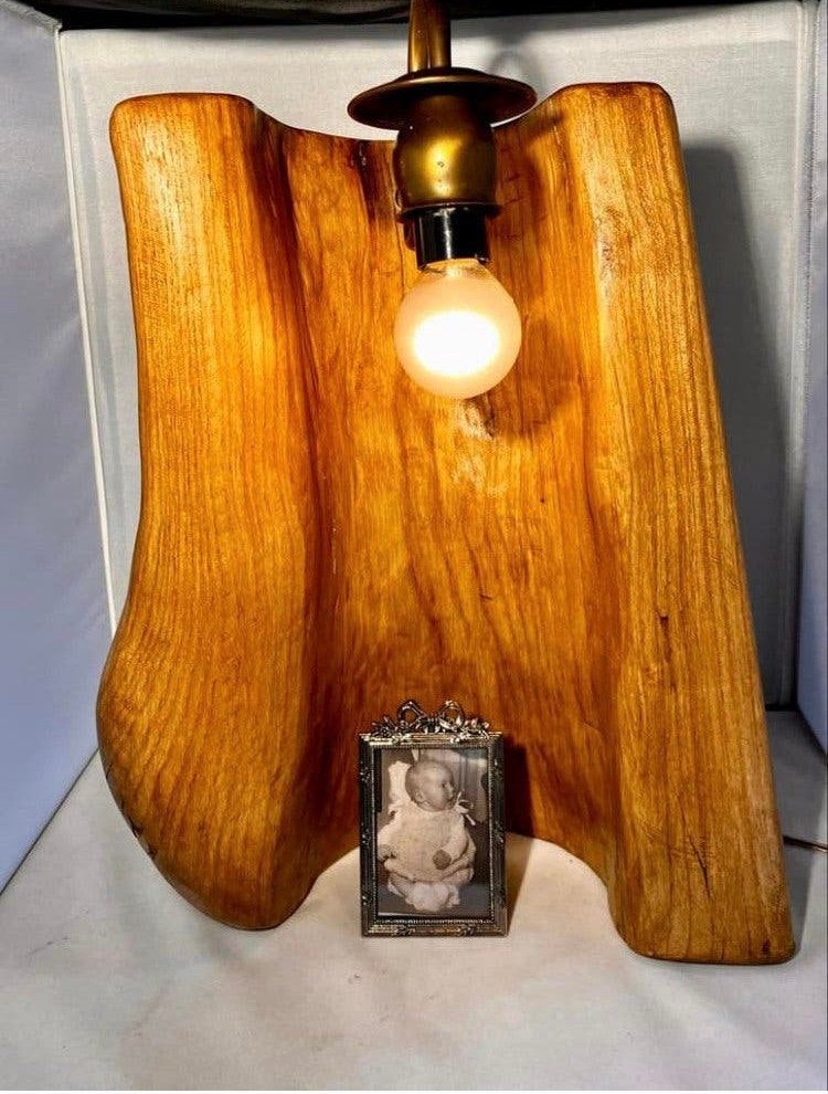 Robuust opengewerkte boostam met antieke lamp, Huis en Inrichting, Overige typen, Overige merken, E14 (klein), Nieuw