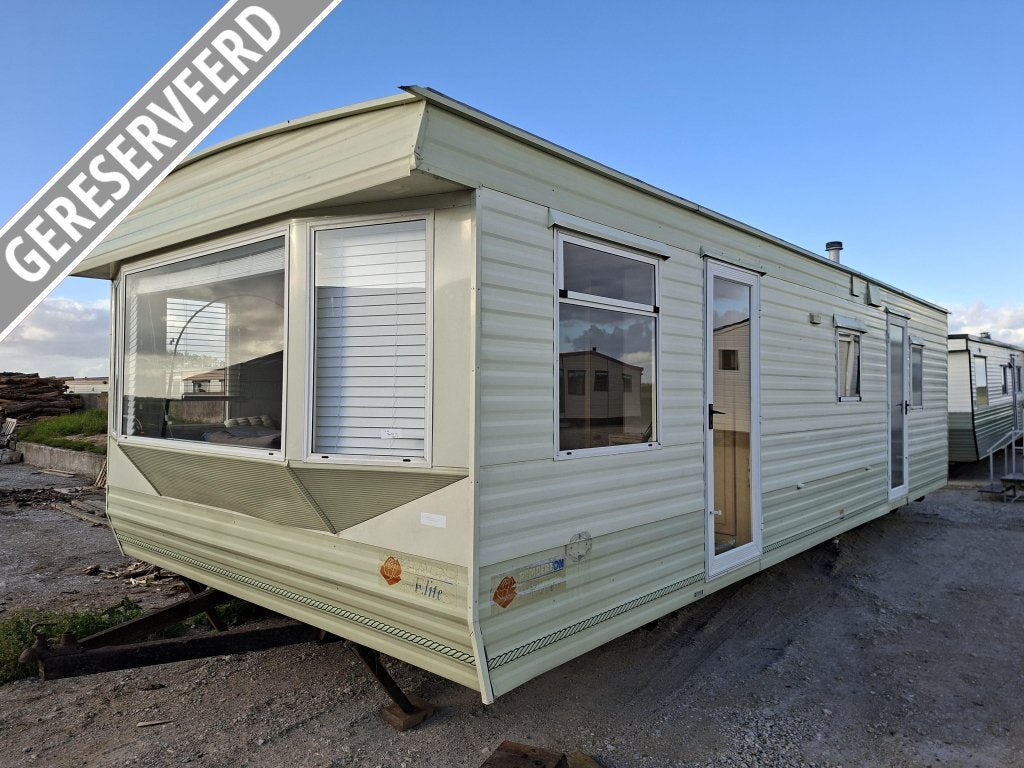 Opknapper stacaravan met 2 slaapkamers, Tot en met 4