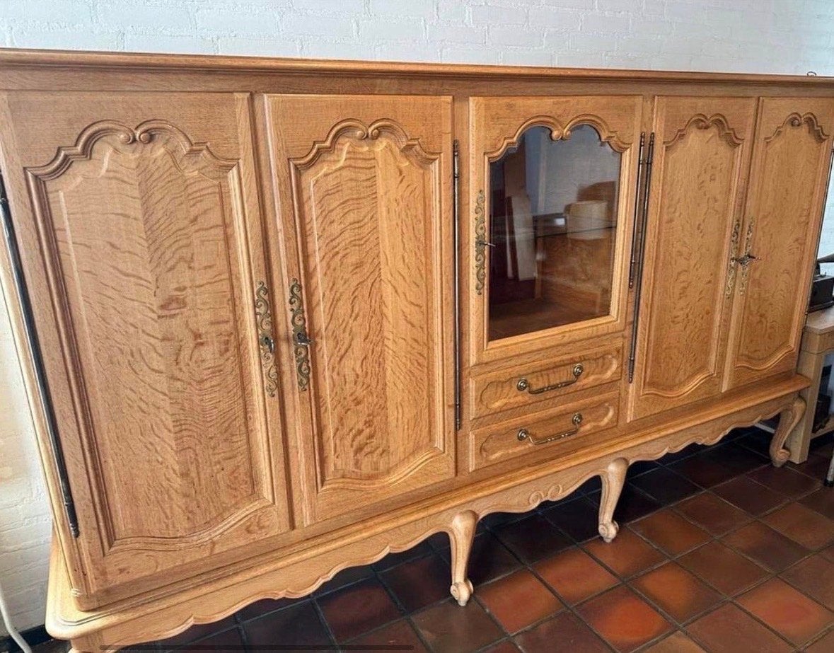 Grote Antieke Kast Queen Anne Stijl, Ophalen