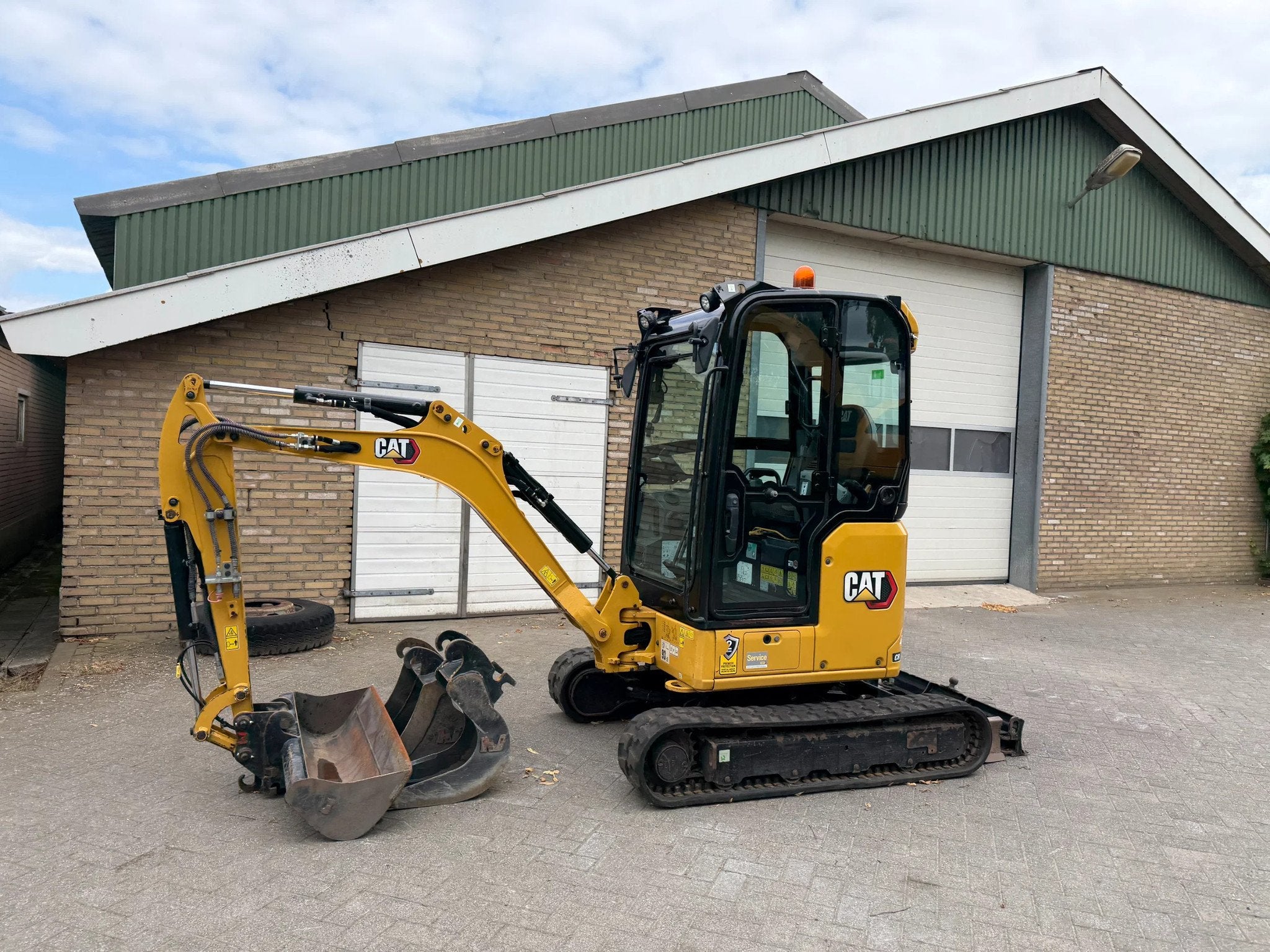 Caterpillar 302-05CR (bj 2022), Graafmachine