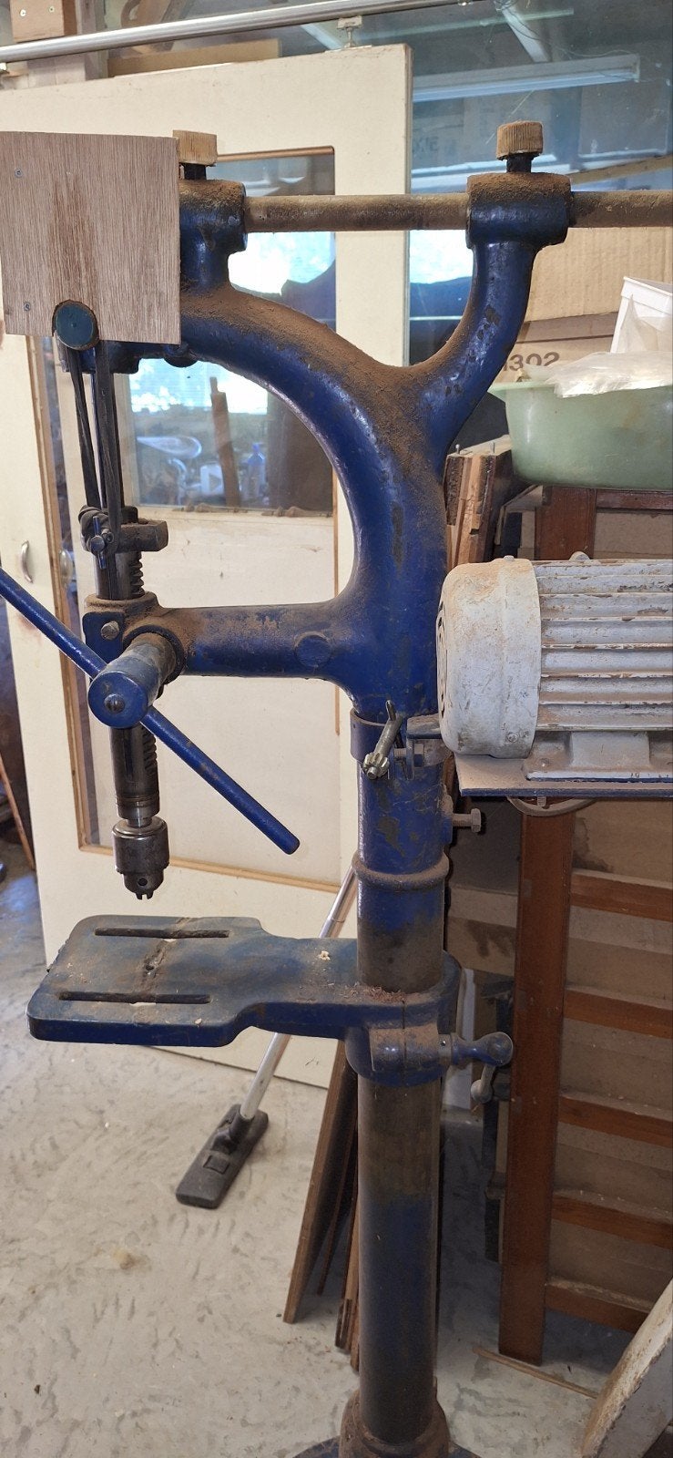 oude gietijzeren boormachine zie foto's, Ophalen