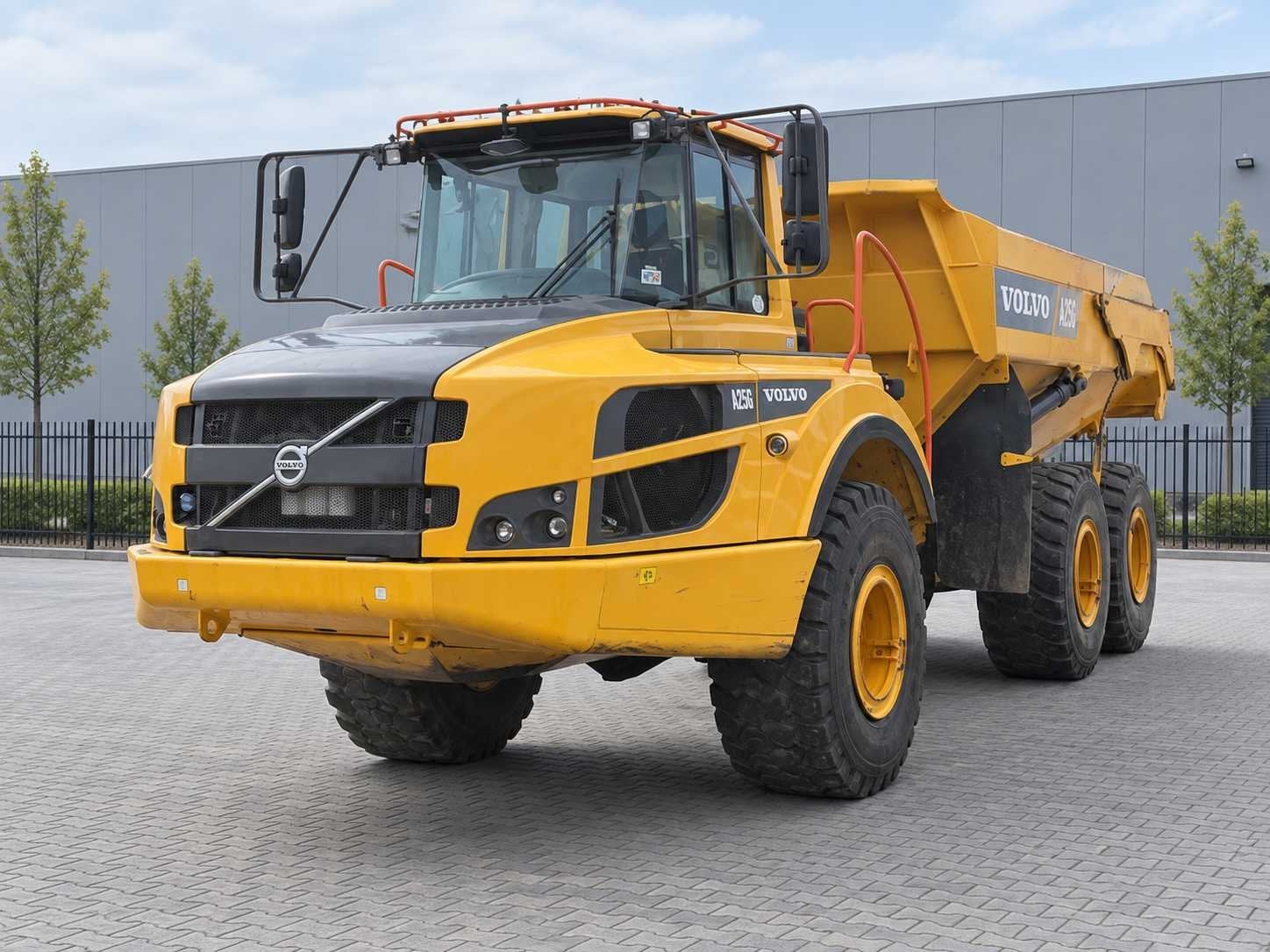 2021 - Volvo - A25G - Dumper Truck