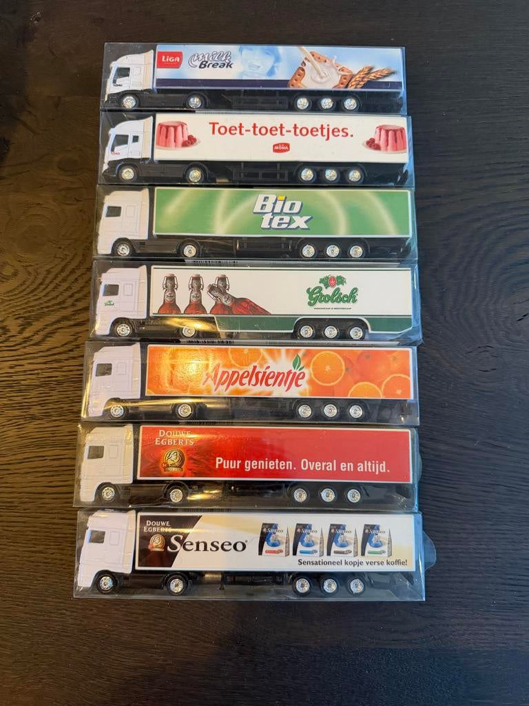 7 Miniatuur Vrachtwagens 1040 met Reclame, Ophalen, Nieuw