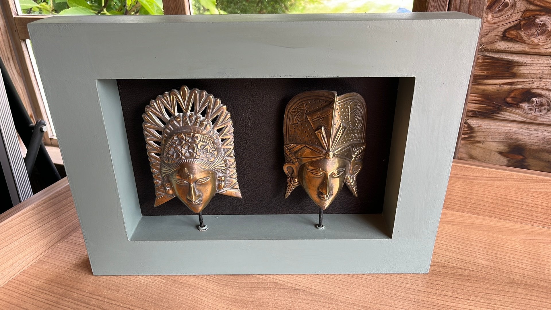 2 stuks antieke koperen wandmaskers in Egyptische stijl, Ophalen of Verzenden