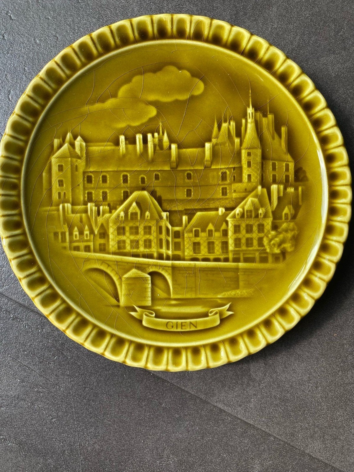 9 Vintage Borden Gien Kastelen, Majolica/Barbotine, jaren 60, Antiek en Kunst, Antiek | Servies los, Ophalen of Verzenden