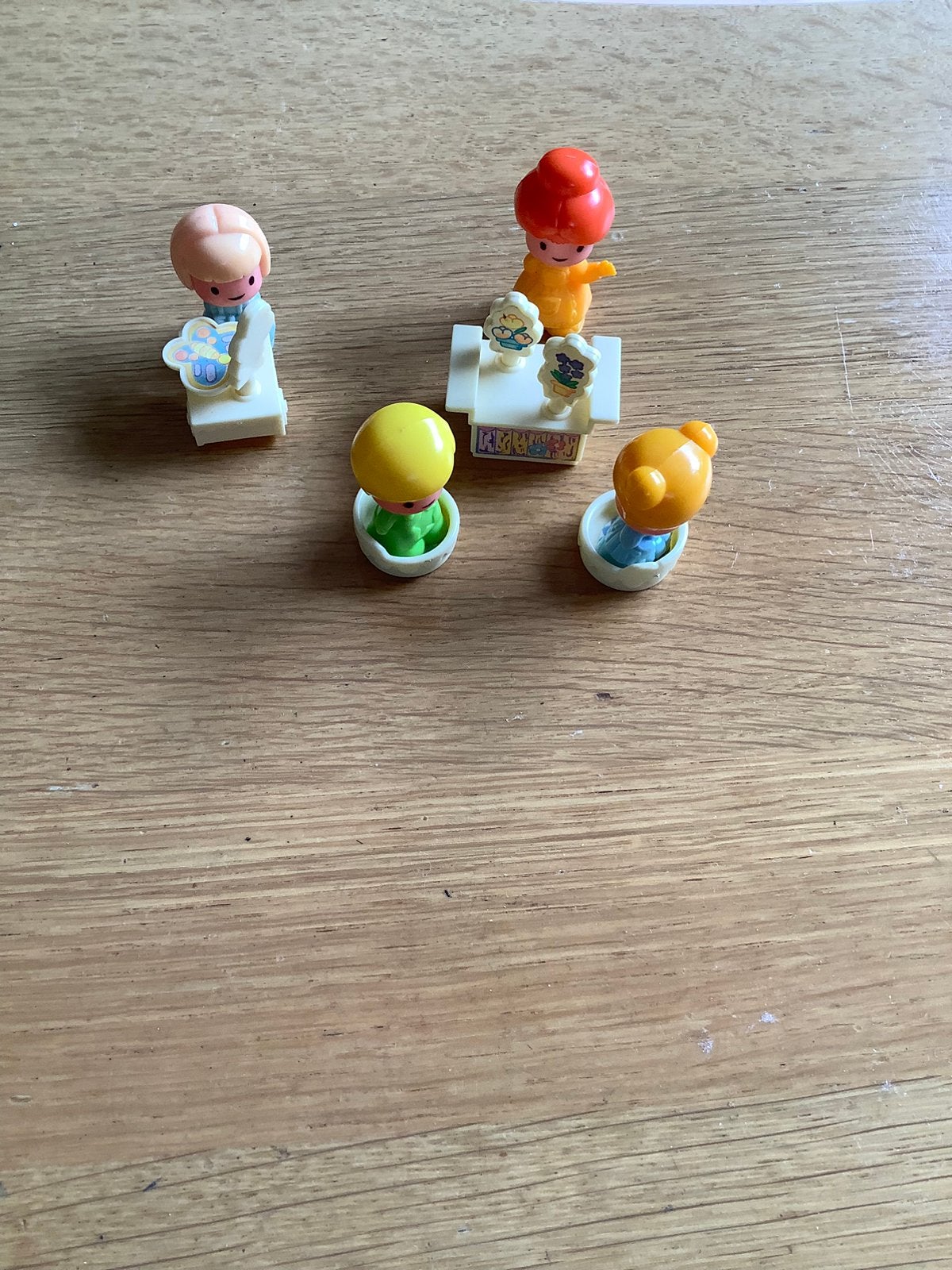 Leuk speelsetje met kleine poppetjes, Ophalen of Verzenden, Gebruikt