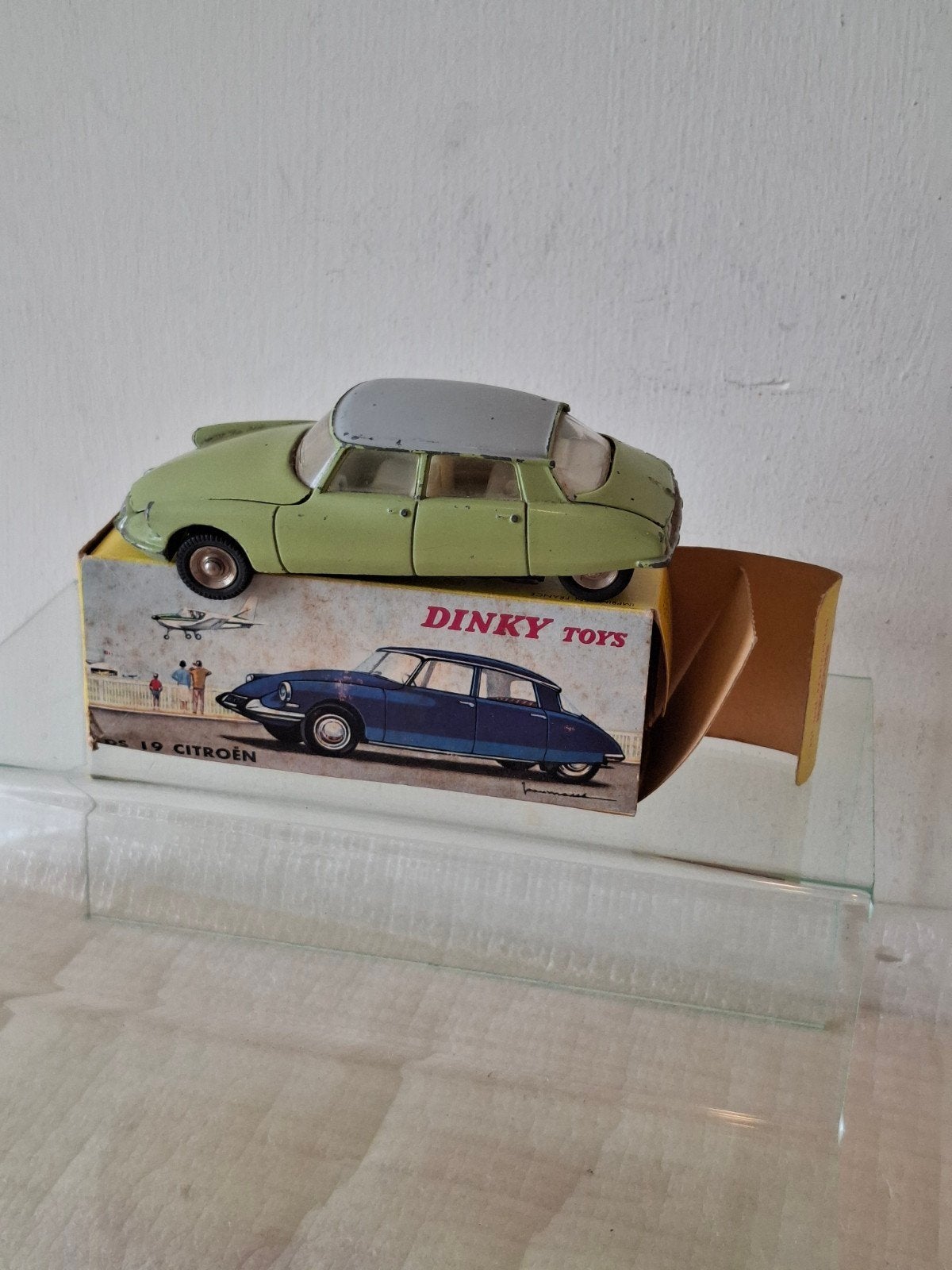 dinky toys France Citroën DS in OVP zie foto's, Ophalen of Verzenden, Auto, Dinky Toys