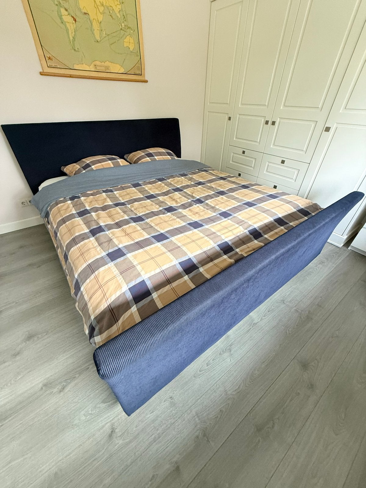 Tweepersoonsbed met stoffen bekleding - donkerblauw, Huis en Inrichting, Slaapkamer | Bedden, Ophalen, Gebruikt, Blauw, 210 cm