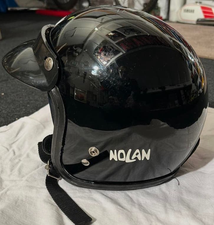 Brommerhelm Nolan, Fietsen en Brommers, Brommerhelmen, Ophalen of Verzenden, Zo goed als nieuw
