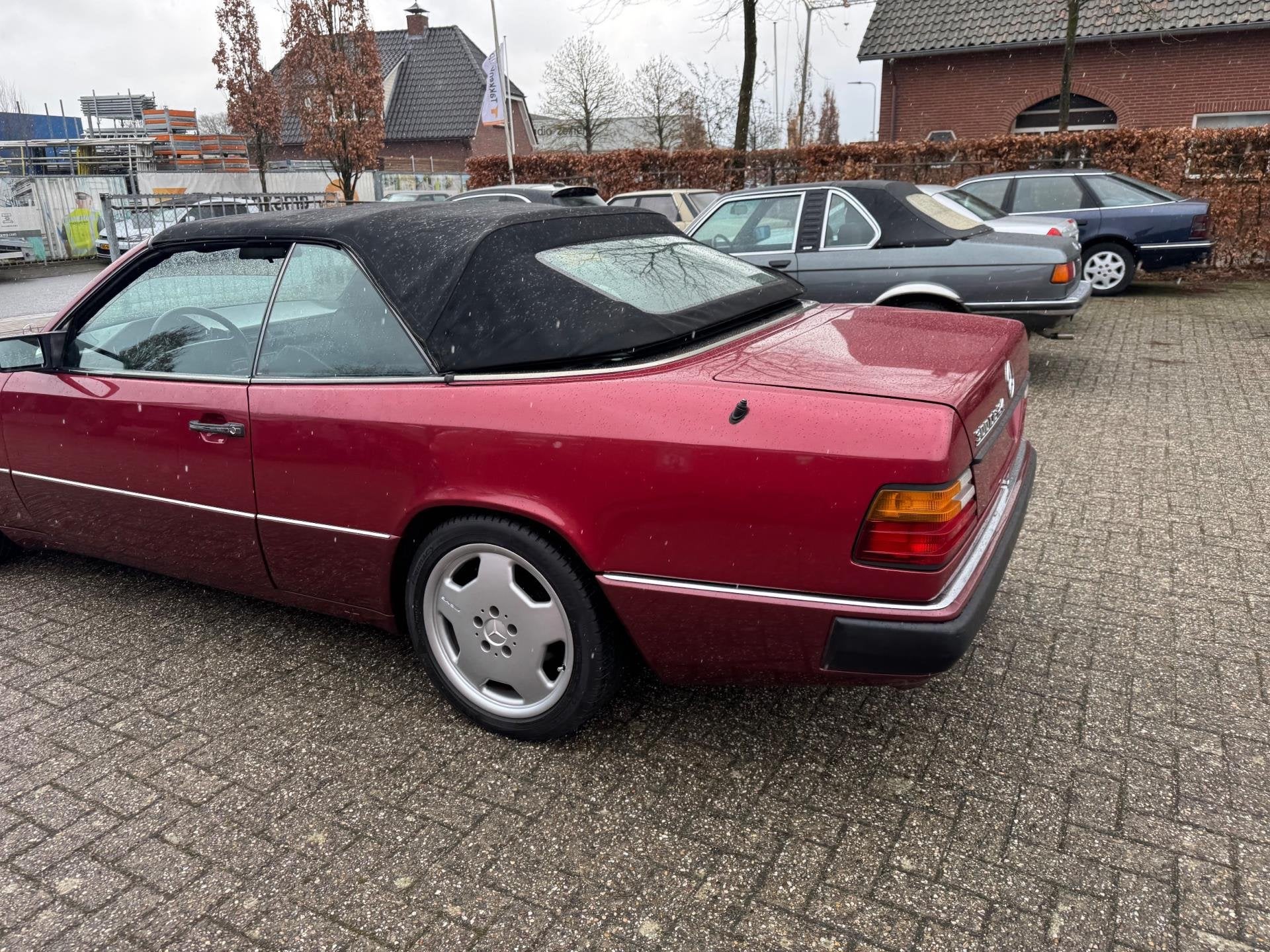 Mercedes-Benz W124 Cabrio 300 CE-24 Automaat / 1993 / Aircon, foto 9