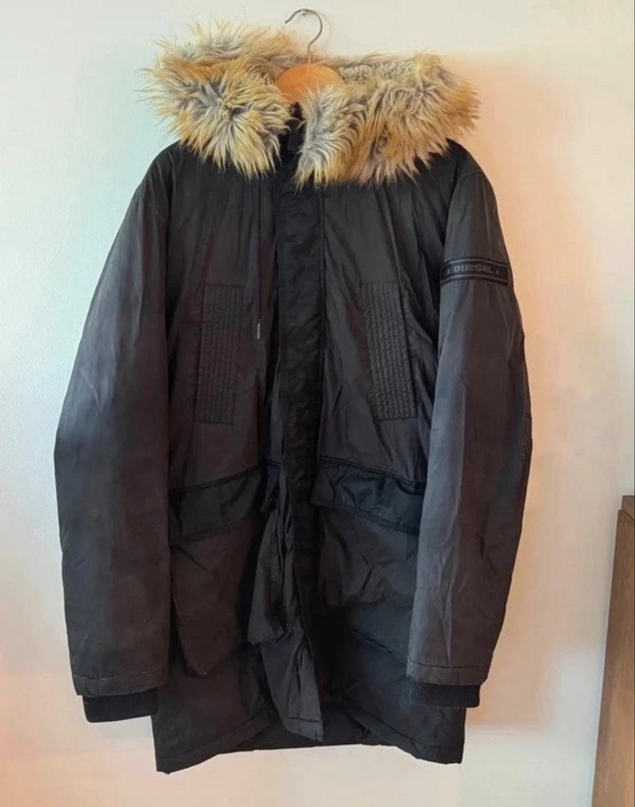 Diesel Zwarte Parka met Faux Bontkraag - Maat L, Ophalen of Verzenden, Gedragen, Maat 52/54 (L), Zwart