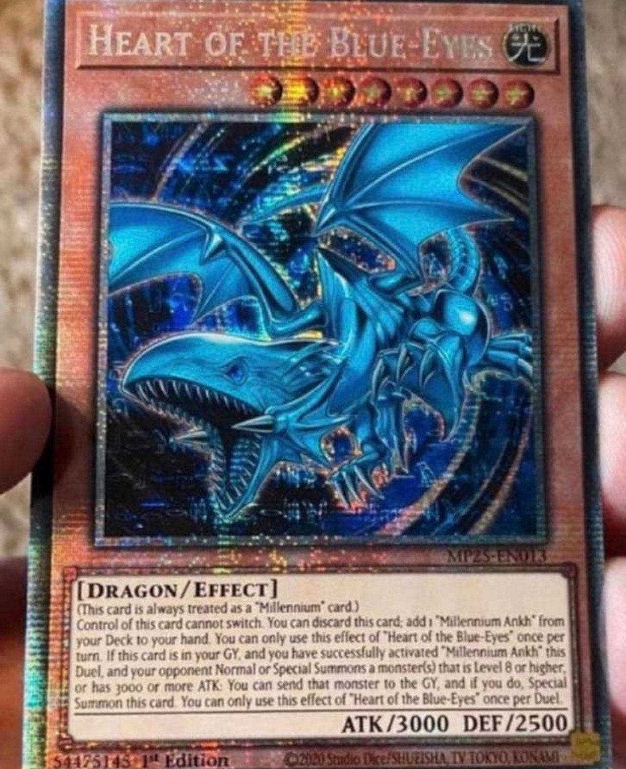 Yu-Gi-Oh! Heart of the Blue-Eyes MP25 1st Starlight Rare !, Ophalen of Verzenden, Zo goed als nieuw, Losse kaart, Foil