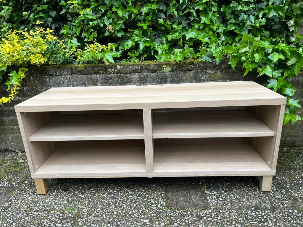 Tv meubel Bestå van Ikea, Ophalen, Overige materialen, 100 tot 150 cm, Zo goed als nieuw