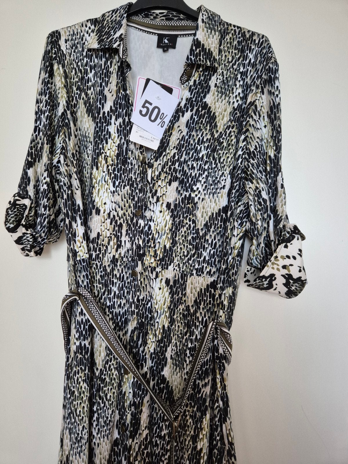 Prachtige K Design doorknoop jurk mt XL, nieuw, Kleding | Dames, K Design, Overige kleuren, Maat 46/48 (XL) of groter, Nieuw