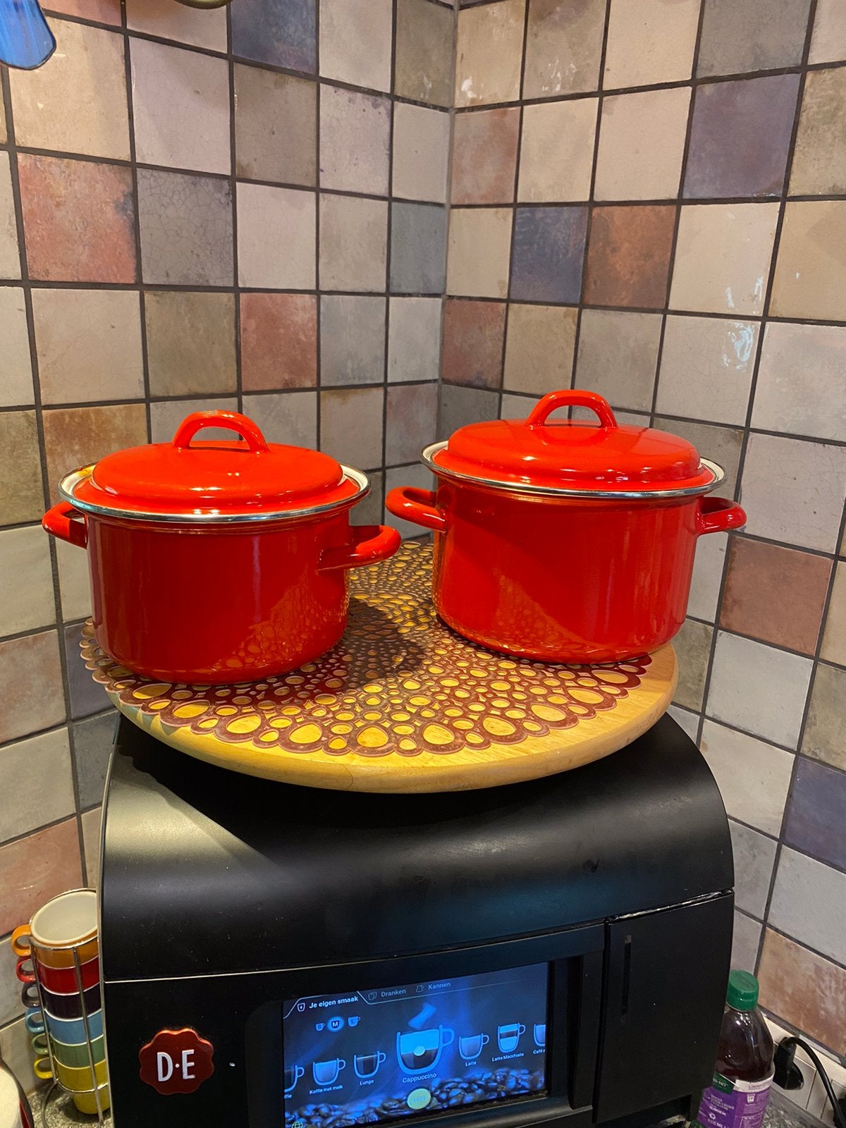 2 rode vintage emaille pannen met deksel,diam.21 cm en 18.5, Ophalen of Verzenden