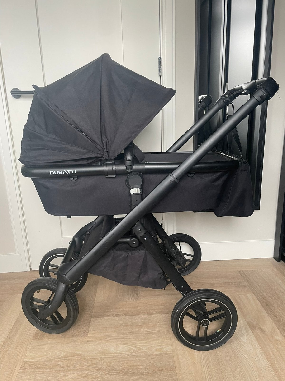 Dubatti kinderwagen 2 in 1 zwart (zo goed als nieuw), Ophalen, Zo goed als nieuw, Overige merken