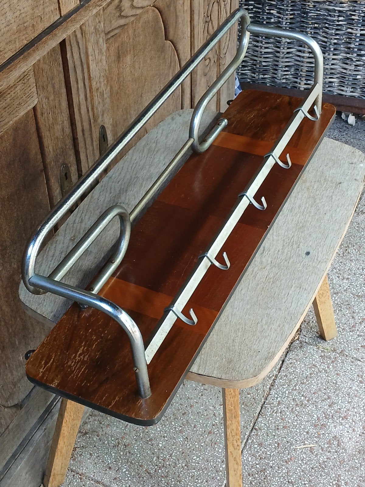 Vintage wandkapstok met hoedenplank en haken, Wandkapstok, Gebruikt, Ophalen of Verzenden, Minder dan 100 cm
