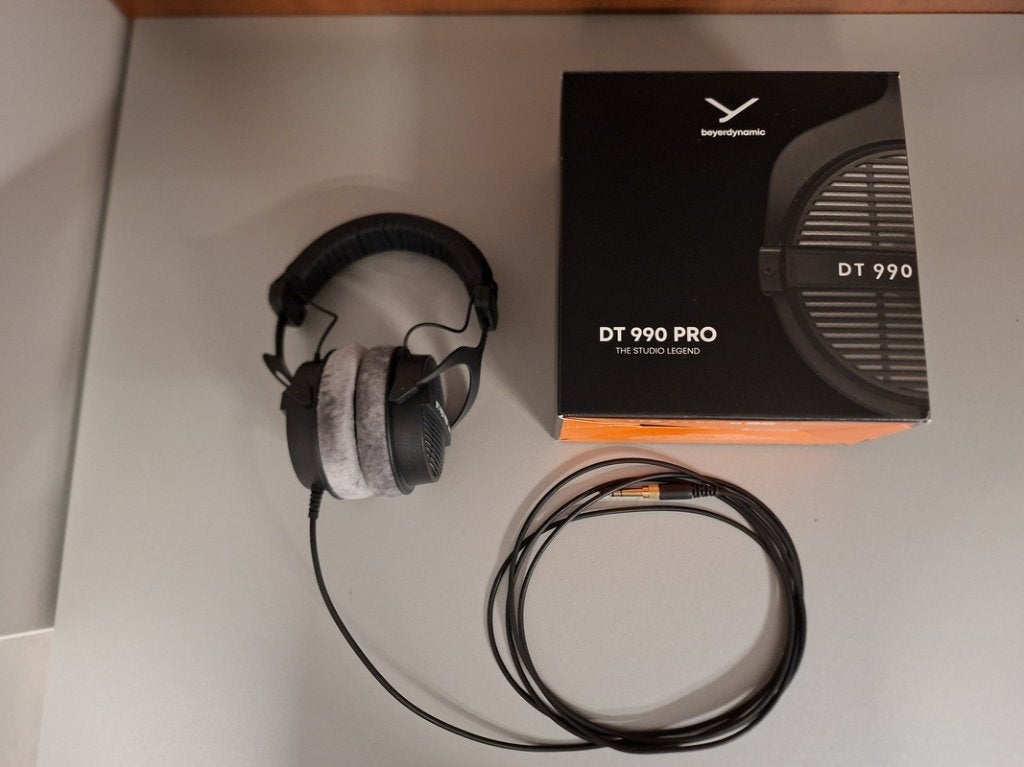 Beyerdynamic DT 990 PRO 80 Ω Grijs, Zwart aangeboden
