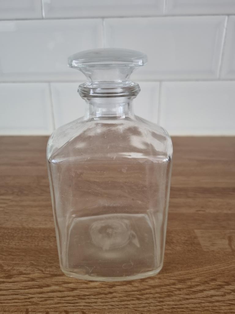 Vintage Glazen Karaf met Stop - Vierkant Model, Antiek en Kunst, Antiek | Glas en Kristal, Ophalen of Verzenden