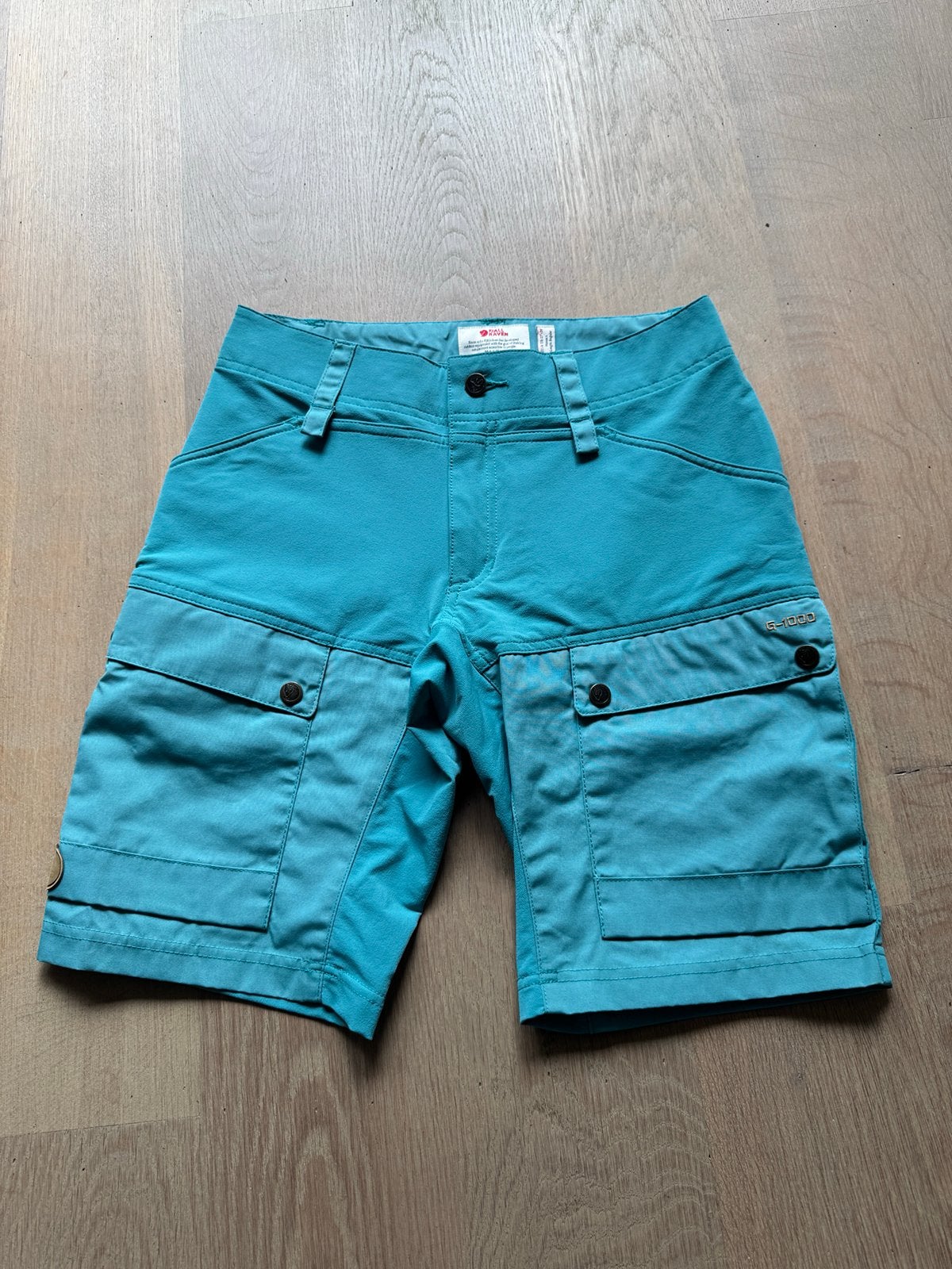 Nieuwstaat Fjallraven keb short  maat 36 g1000 blauw, Ophalen of Verzenden, Zo goed als nieuw, Blauw, W28 - W29 (confectie 36)