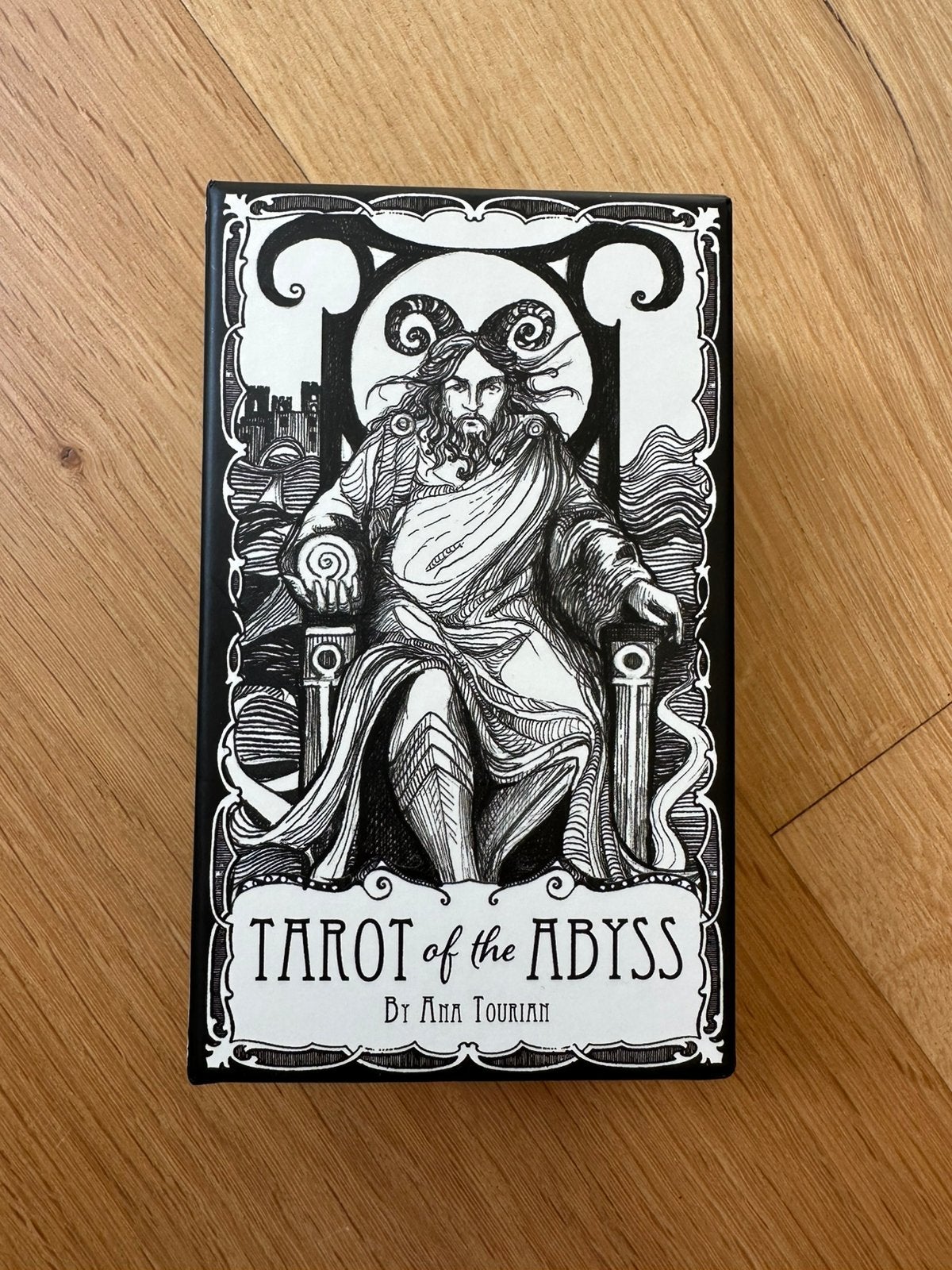 Tarot of the Abyss nieuw, Ophalen of Verzenden, Zo goed als nieuw, Tarot of Kaarten leggen, Overige typen