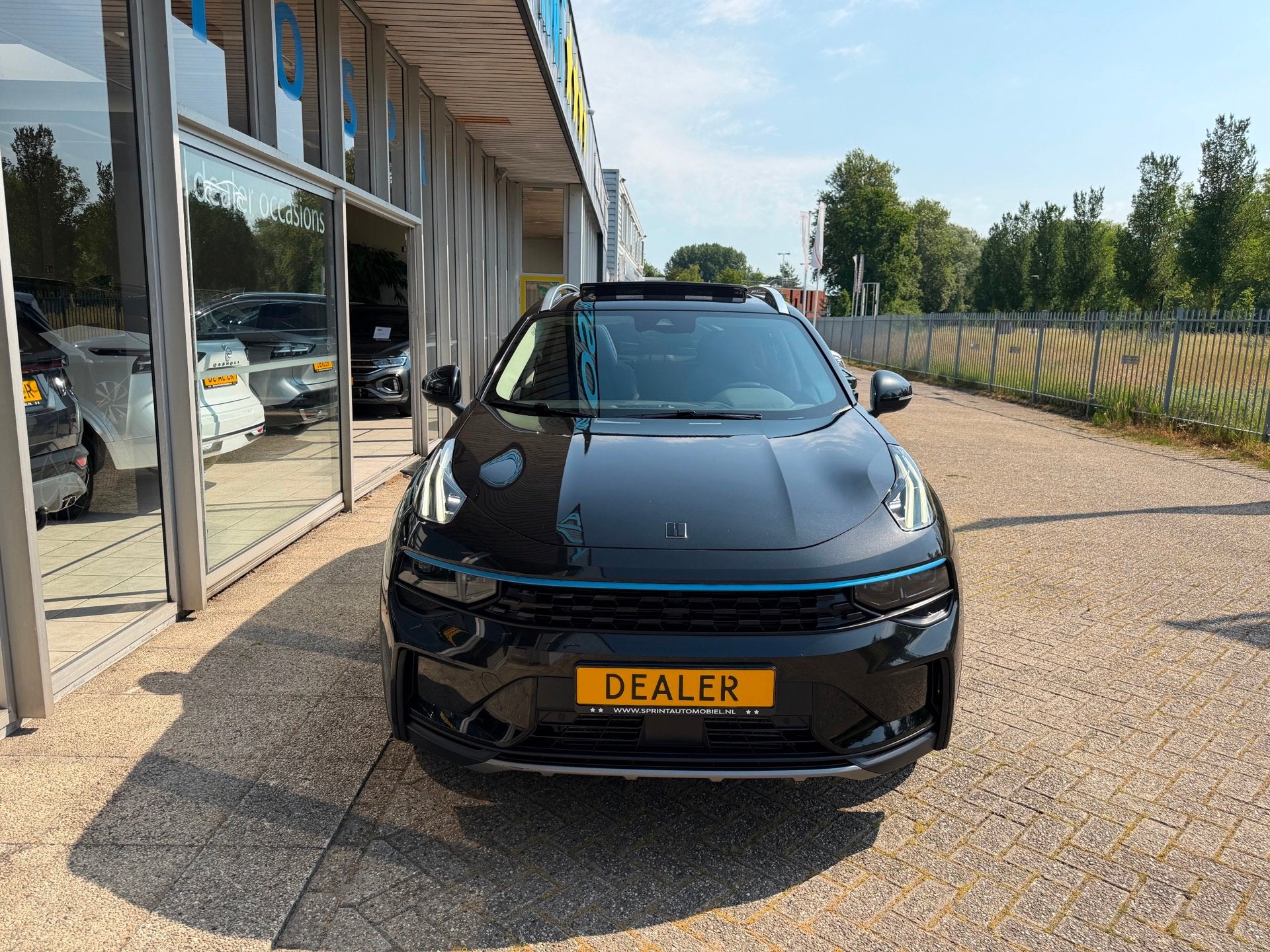 Lynk & Co 01 1.5 PHEV 261PK PANO , CAMERA , ELEKTISCHE ACHTE, Automatische klimaatregeling, Stof, Zwart, Bedrijf