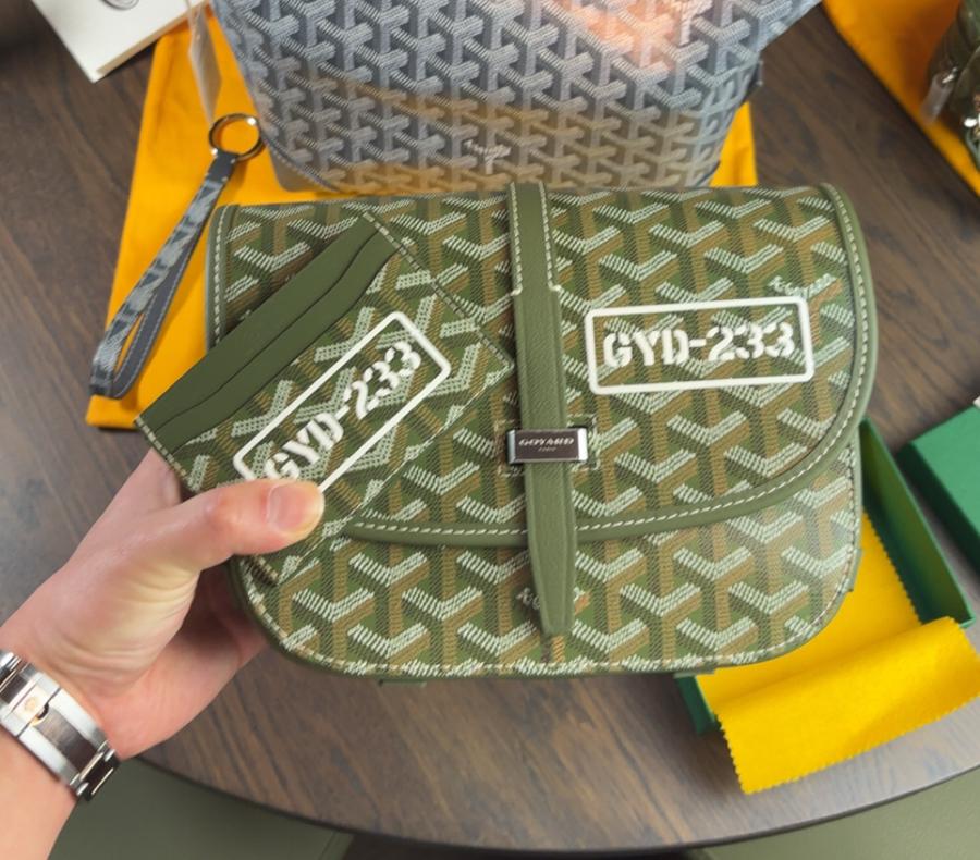 Limited Edition Goyard Khaki Belvedere MM + Cardholder, Sieraden, Tassen en Uiterlijk, Tassen | Schoudertassen, Nieuw, Leer, Groen