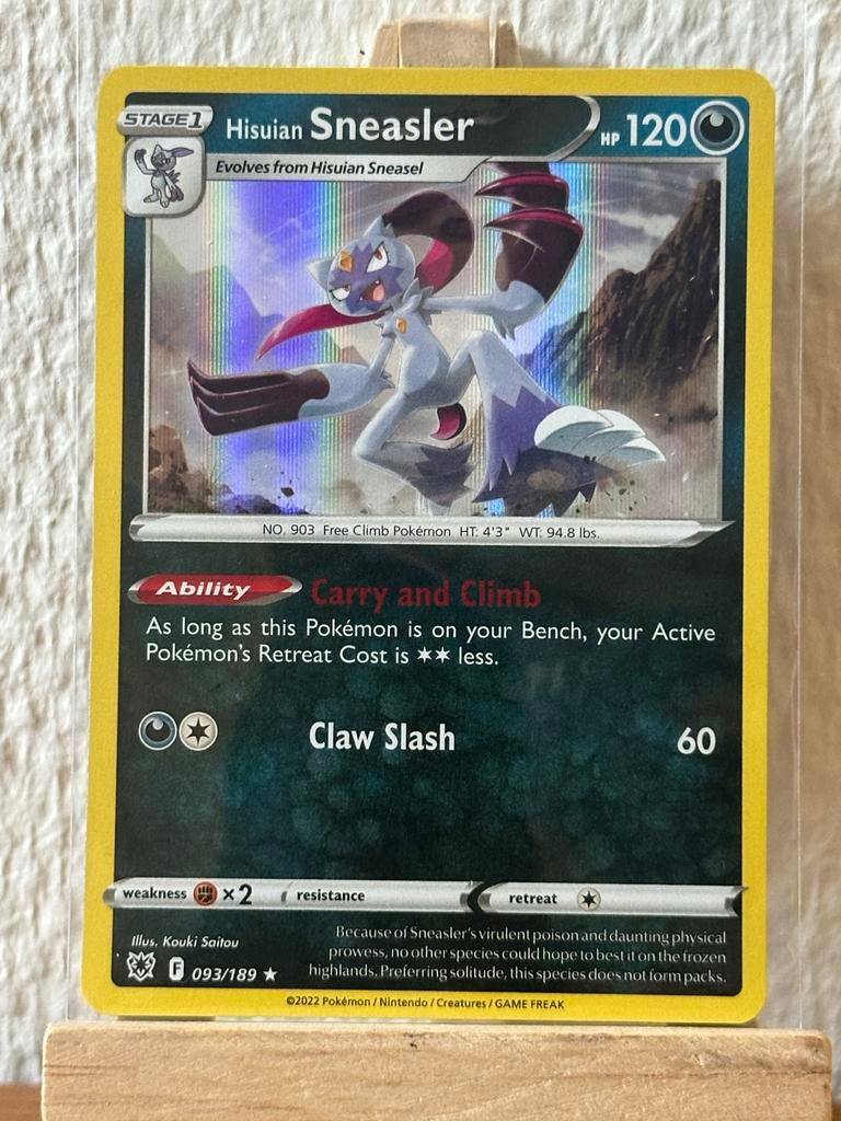 Hisuian Sneasler (ASR 093) Astral Radiance Pokemon Kaart, Ophalen of Verzenden, Zo goed als nieuw, Losse kaart, Foil