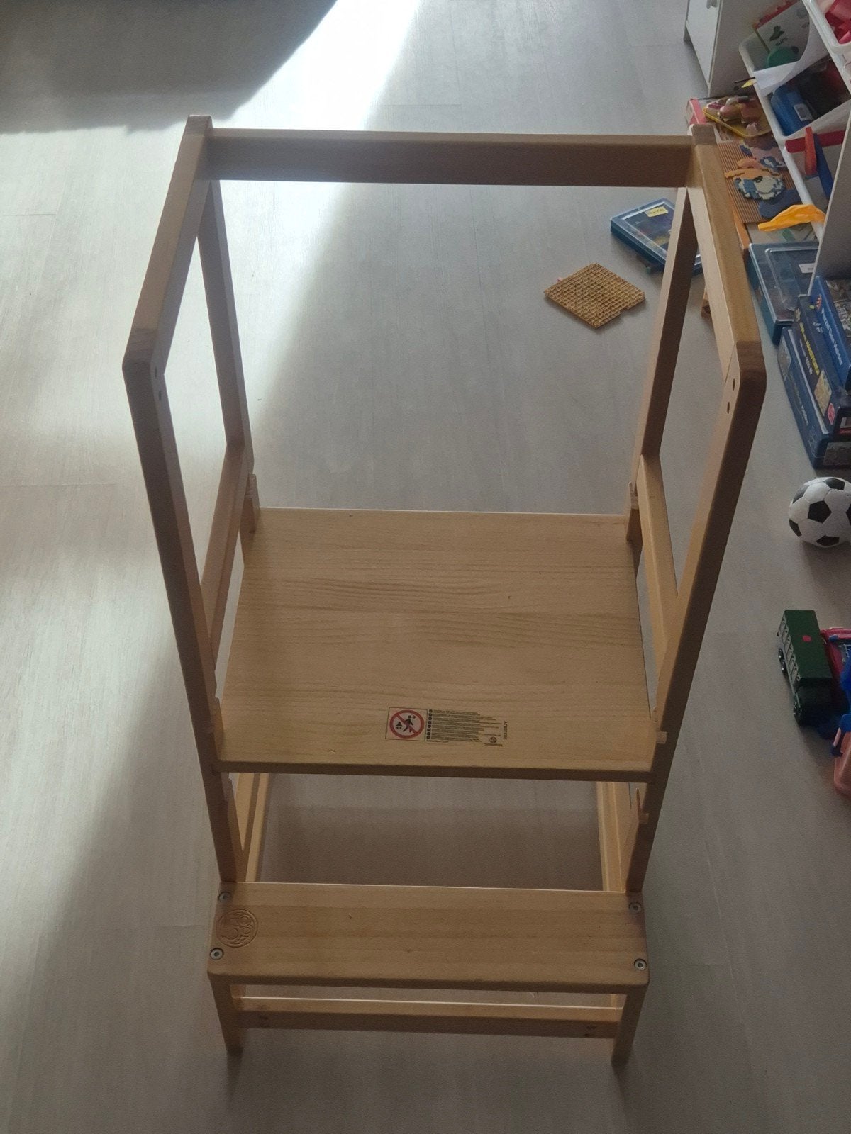 Houten meegroeistoel/leertoren voor kinderen, Kinderen en Baby's, Ophalen, Zo goed als nieuw, Meegroeistoel