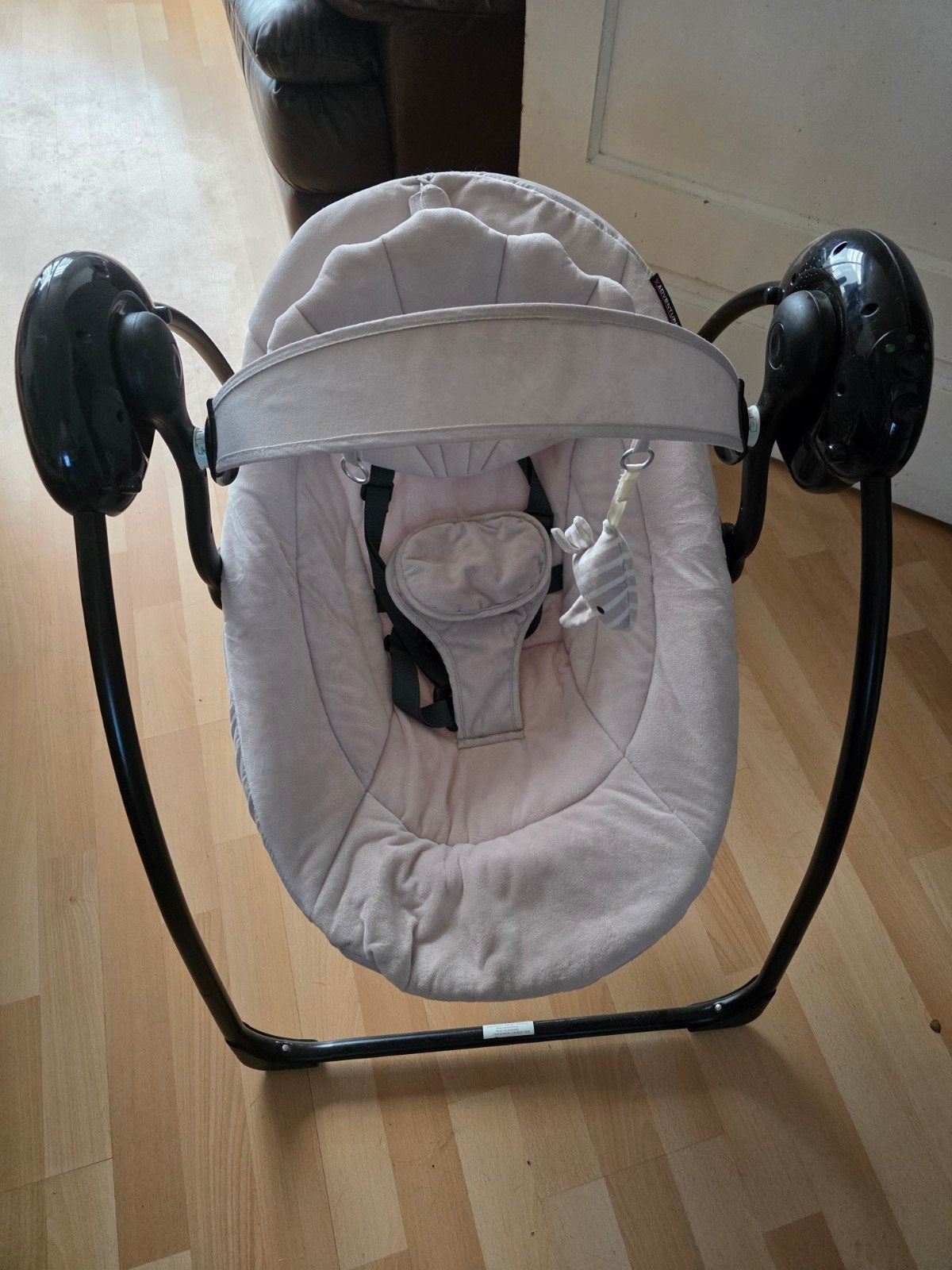 Automatische schommelstoel voor baby's, Kinderen en Baby's, Wipstoeltjes, Overige merken, Gebruikt, Schommelstoel, Verstelbaar