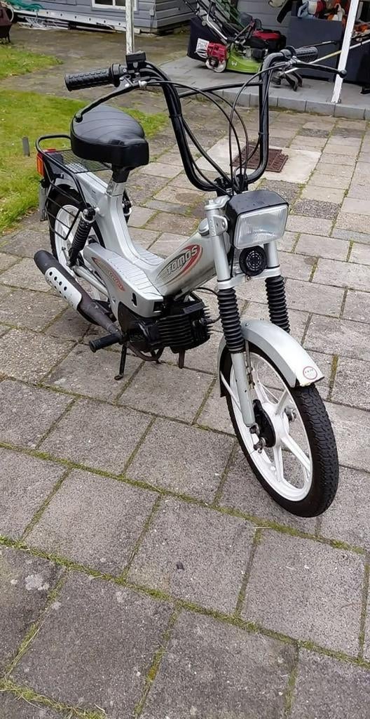 4x tomos snor brommer in 1 koop of los, Fietsen en Brommers, Ophalen of Verzenden, Gebruikt