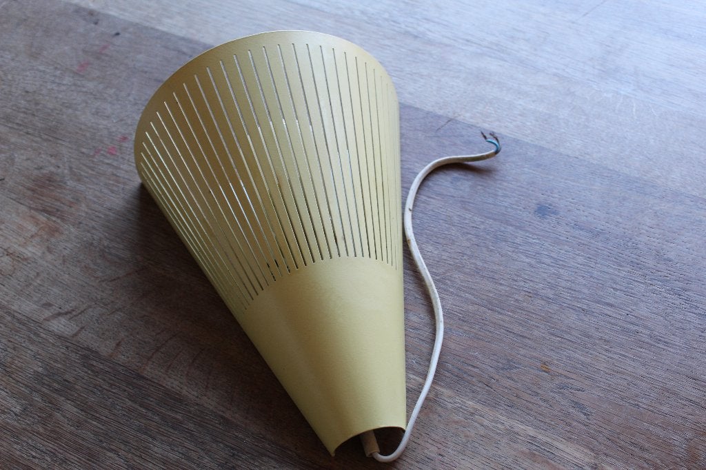 Ikea wandlamp - Retro lamp geel metaal, Ophalen of Verzenden, Gebruikt, Metaal, Retro 70s