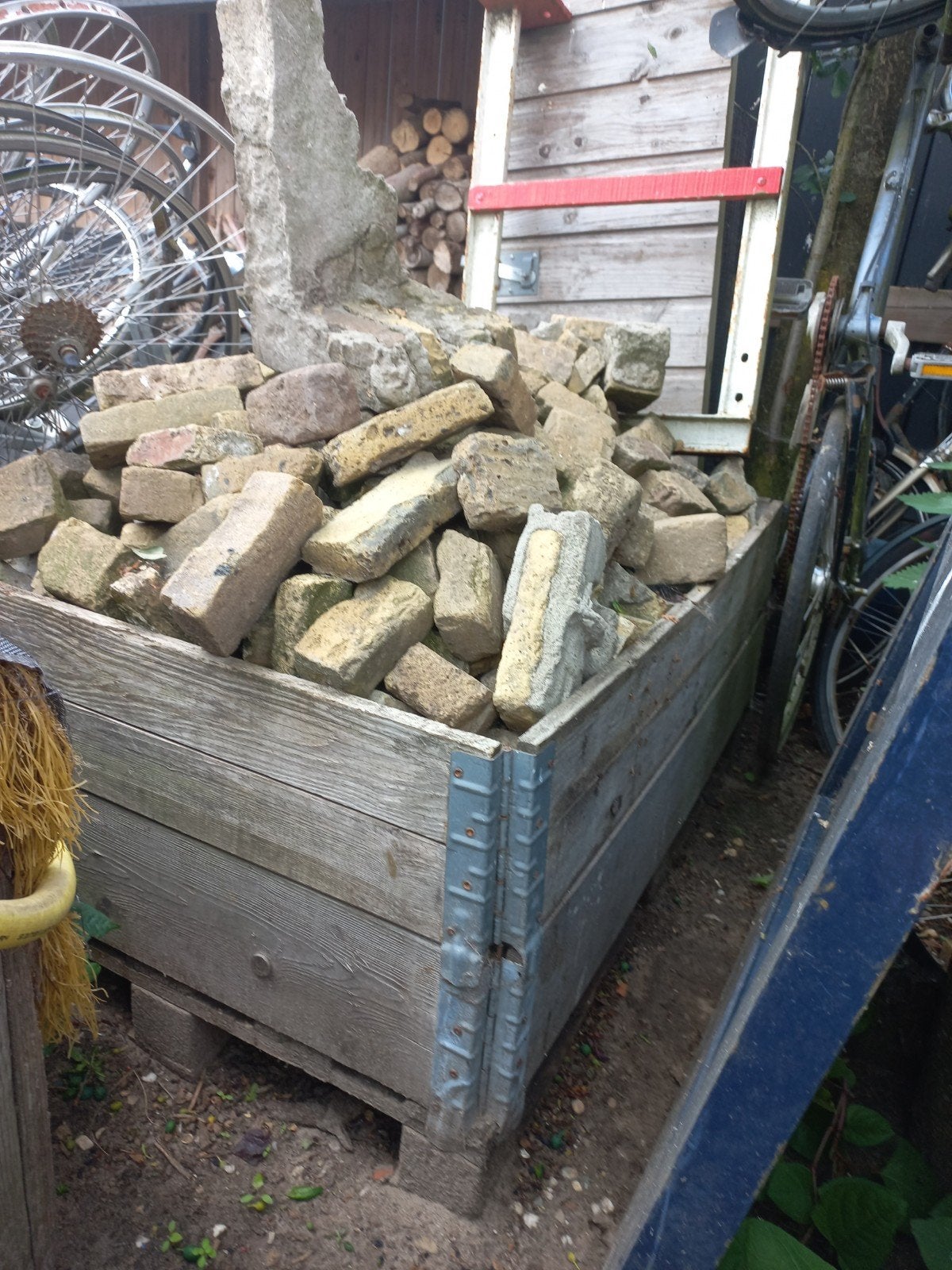 Bak vol oude Boeren Geeltjes, Ophalen, Gebruikt, Natuursteen, Klinkers
