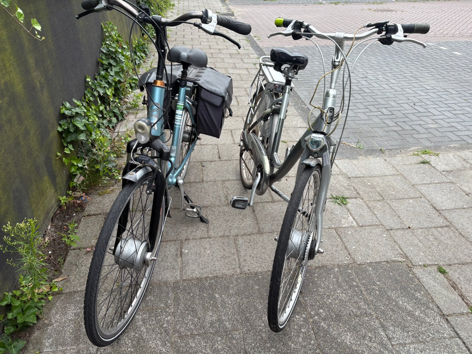 Defect, Ophalen of Verzenden, Zo goed als nieuw, Minder dan 30 km per accu, Overige merken