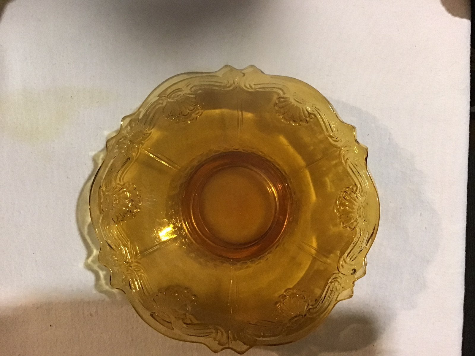 Gebakstel Amber kleurig persglas, Antiek en Kunst, Antiek | Glas en Kristal, Ophalen of Verzenden