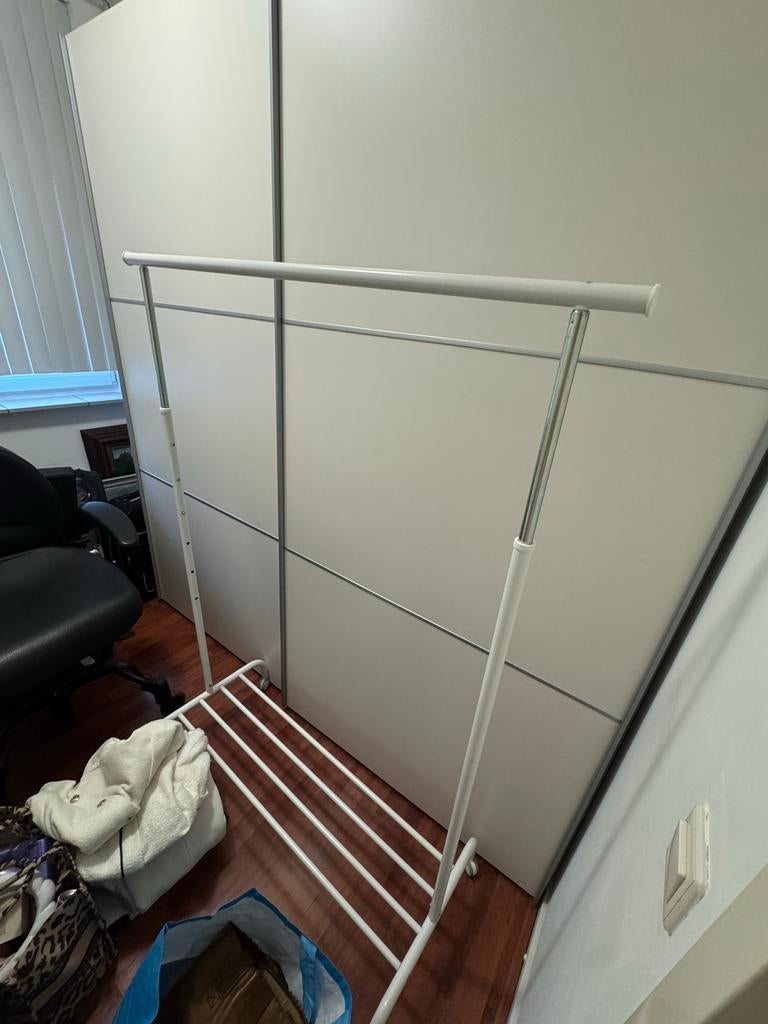 Wit kledingrek met schoenenrek - uit Zutphen, Ophalen of Verzenden, Zo goed als nieuw