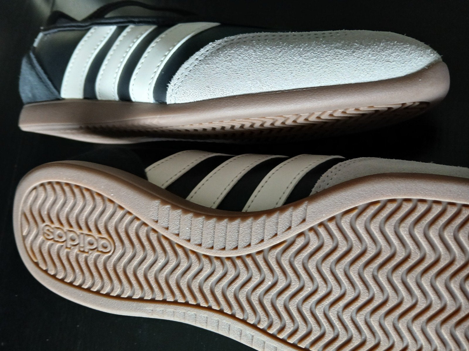 NIEUW ADIDAS MARY JANE MAAT 42, Adidas, Nieuw, Ballerina's, Ophalen of Verzenden