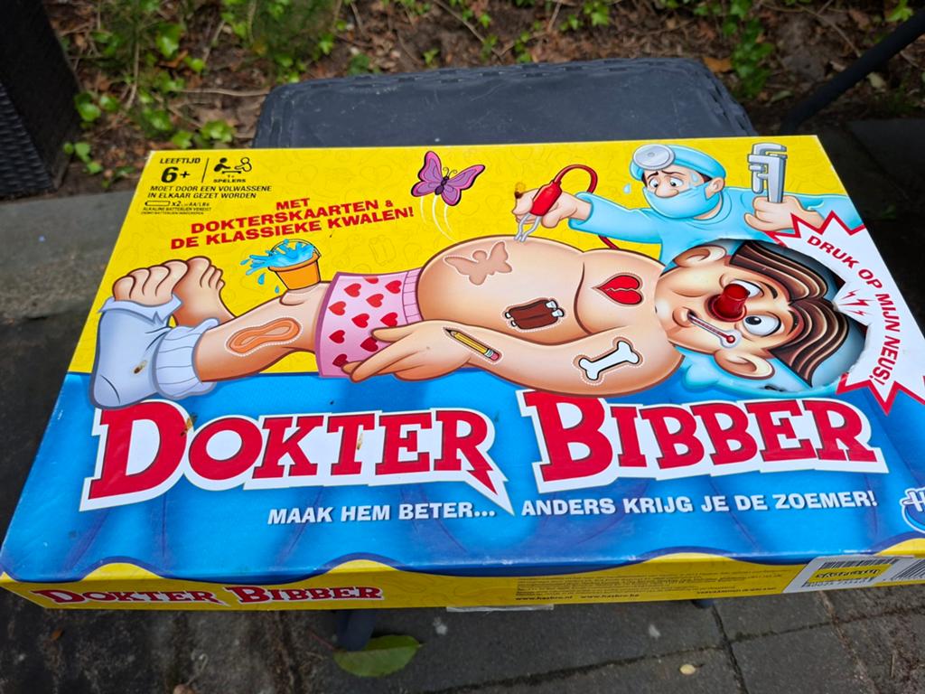 Dokter bibber spel, Ophalen