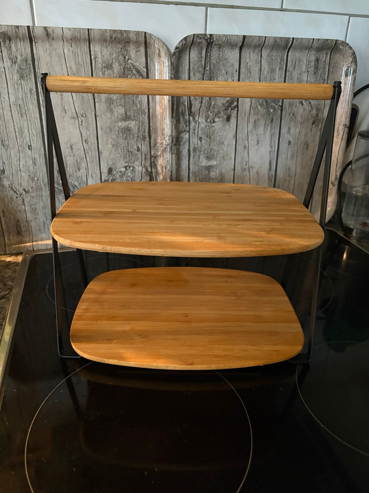 Bamboe etagère met 2 plankjes, Ophalen, Etagère, Natuurlijk materiaal, Zo goed als nieuw
